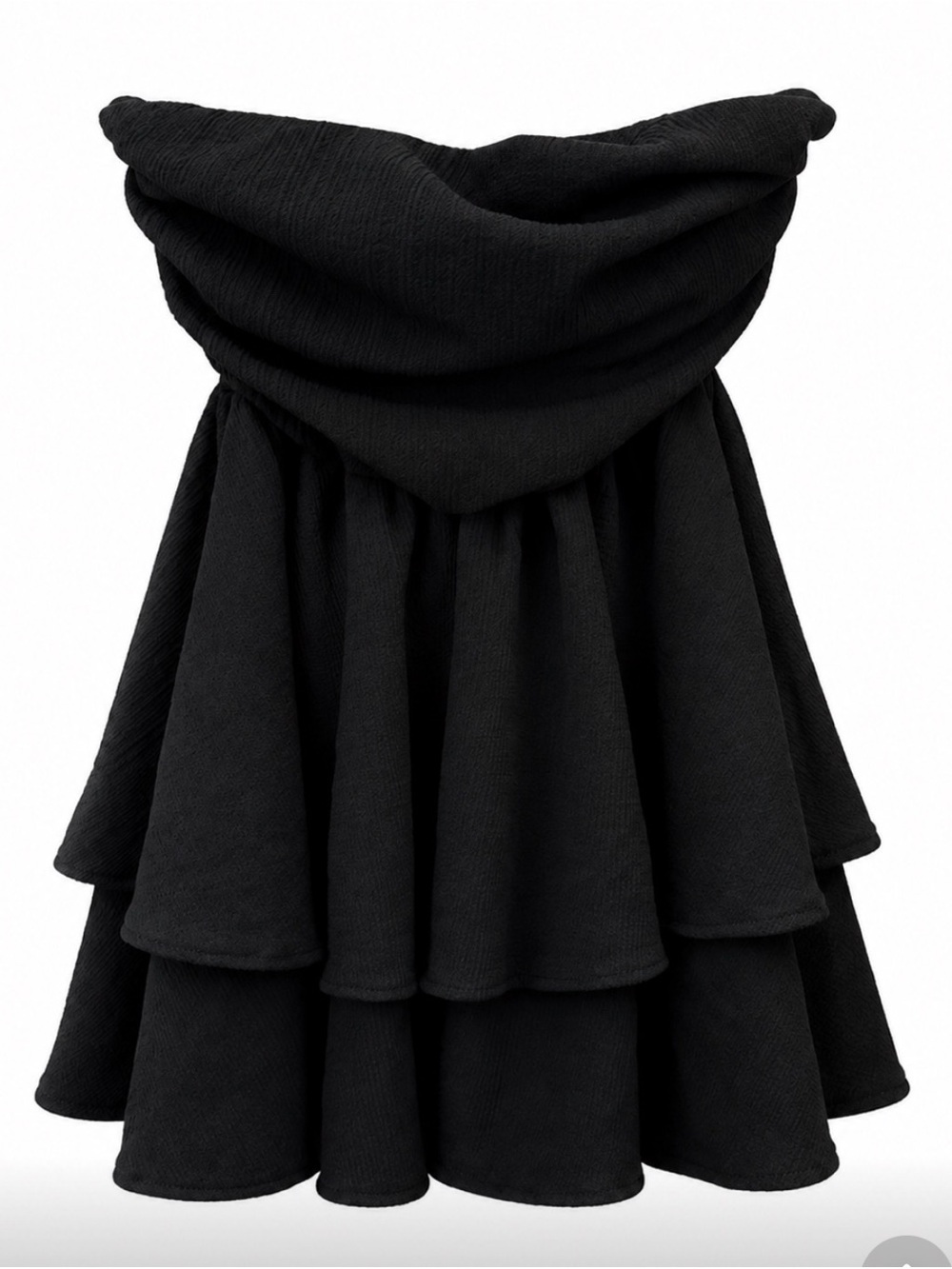 Elegant Black Tiered Circle Shirt- Strapless Flared Silhouette